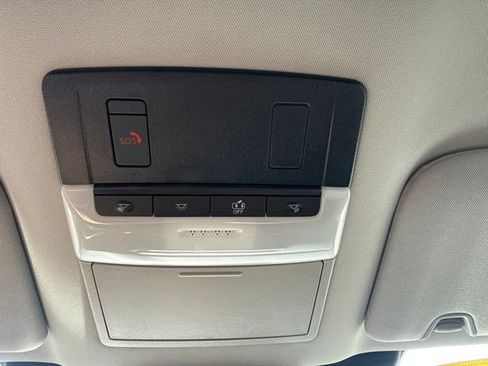 Used 2026 Nissan Pathfinder SL AWD/4WD image 24