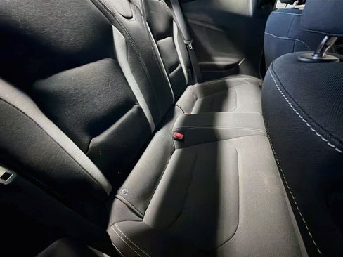Used 2018 Chevrolet Camaro SS RWD image 12