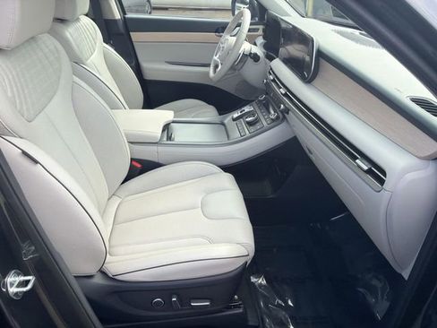 Used 2024 Hyundai Palisade Limited AWD/4WD image 29