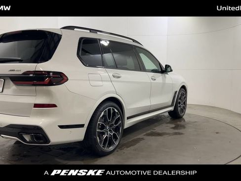 Used 2026 BMW X7 xDrive40i AWD/4WD image 8