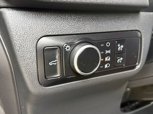 Used 2023 Ford Escape ST-Line FWD image 19