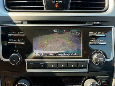 Used 2017 Nissan Altima 2.5 SV image 21