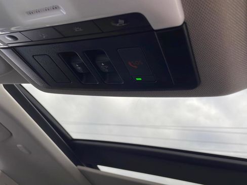 Certified 2024 Nissan Rogue Platinum w/ Platinum Premium Package image 11