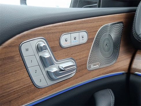 Certified 2025 Mercedes-Benz GLS 450 4MATIC image 28