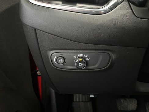 Used 2022 Chevrolet Equinox LT AWD/4WD image 13