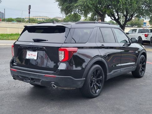 Used 2024 Ford Explorer ST-Line w/ Class IV Trailer Tow Package RWD image 4