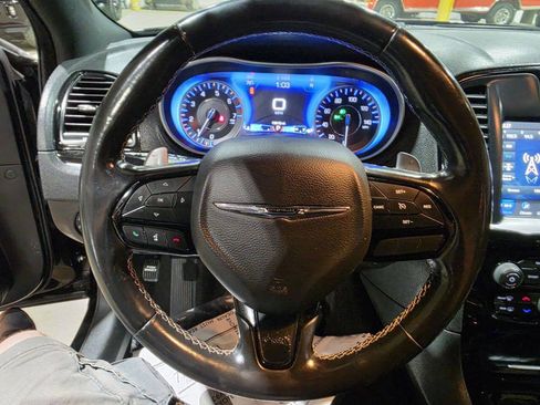 Used 2021 Chrysler 300 S RWD image 36