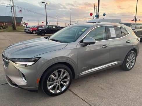 Used 2023 Buick Envision Avenir image 3