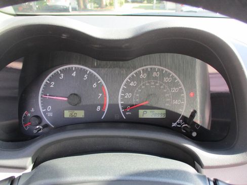 Used 2011 Toyota Corolla LE image 13