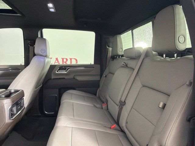 Used 2024 Chevrolet Silverado 2500 LTZ w/ LTZ Premium Package AWD/4WD image 28