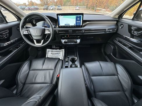 New 2026 Lincoln Corsair Reserve image 21