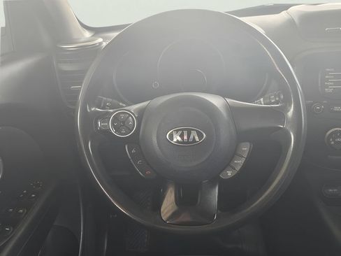 Used 2014 Kia Soul FWD image 36