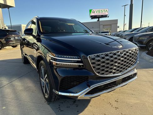 Used 2025 Genesis GV80 2.5T Advanced image 3