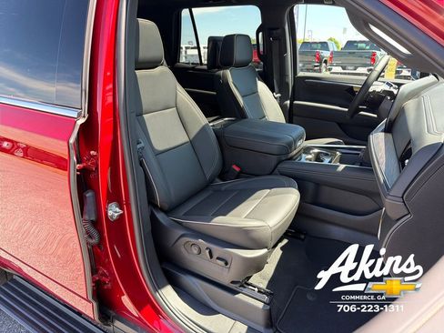 New 2025 Chevrolet Tahoe Premier image 24
