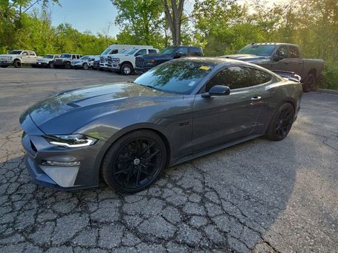Used 2022 Ford Mustang GT w/ Equipment Group 301A RWD image 2