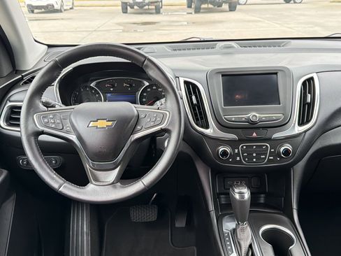 Used 2020 Chevrolet Equinox LT FWD image 28