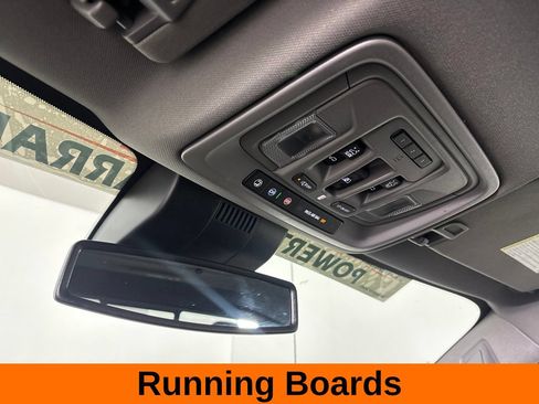 Used 2023 GMC Sierra 1500 Denali AWD/4WD image 23