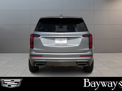 Used 2023 Cadillac XT6 Luxury image 6