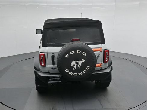 Used 2023 Ford Bronco Badlands w/ Sasquatch Package AWD/4WD image 41