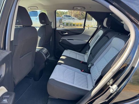 Used 2019 Chevrolet Equinox LT image 12