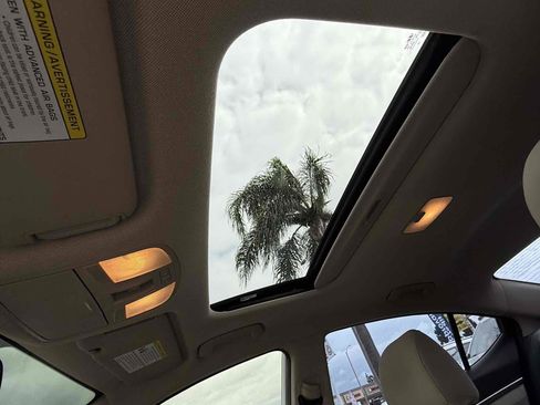 Used 2018 Hyundai Elantra Value Edition image 72