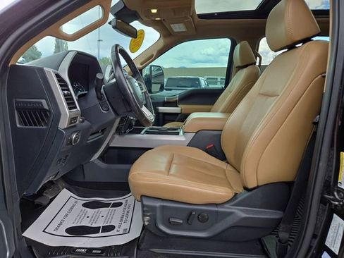 Used 2022 Ford F350 Lariat w/ Lariat Ultimate Package AWD/4WD image 2