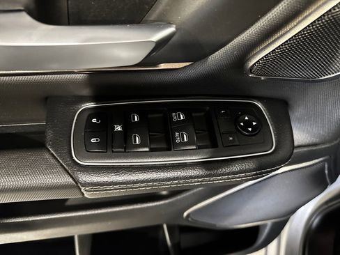Used 2020 RAM 1500 Sport w/ Leather & Sound Group AWD/4WD image 17