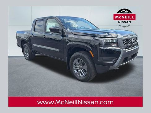 New 2026 Nissan Frontier 4x4 Crew Cab image 1