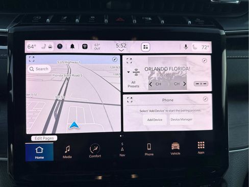 Used 2024 Jeep Grand Cherokee Limited w/ Black Appearance Package image 25