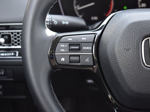 Used 2023 Honda Civic EX image 27