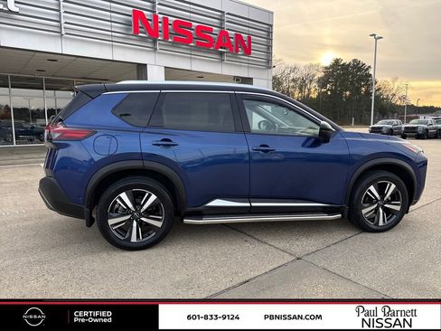 Certified 2023 Nissan Rogue SL w/ SL Premium Package image 12