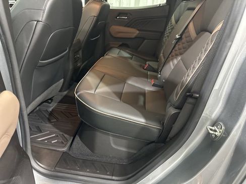 Certified 2023 GMC Canyon Denali image 10