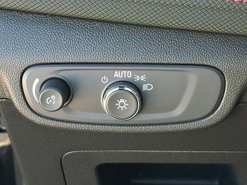 Used 2024 Chevrolet TrailBlazer RS image 22