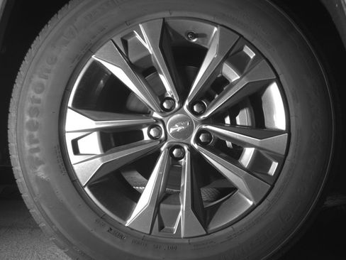 Used 2025 Chevrolet Equinox LT image 13