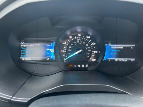 Used 2022 Ford Edge SEL w/ Cargo Accessory Package image 16