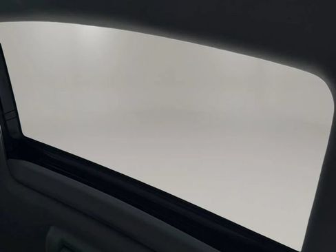 Used 2017 Honda Pilot Touring image 30