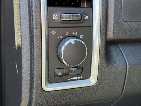 Used 2022 RAM 1500 Classic Warlock w/ Electronics Group image 13