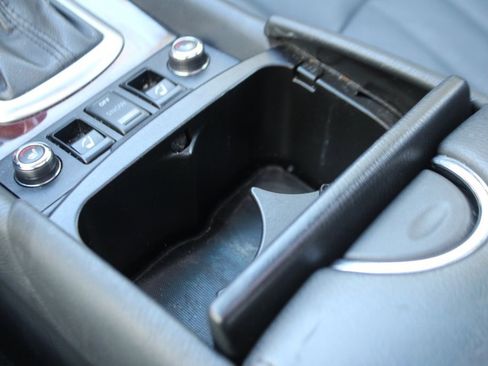 Used 2017 INFINITI QX50 AWD w/ Deluxe Touring Package image 31