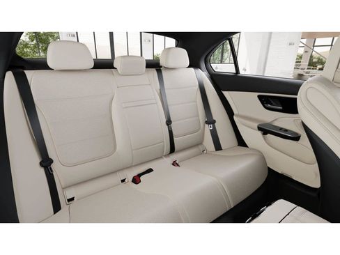 Used 2026 Mercedes-Benz C 300 4MATIC Sedan image 5