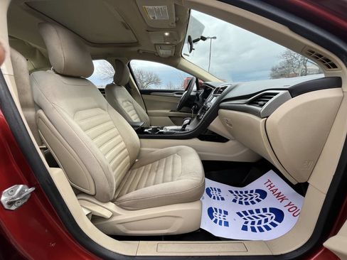 Used 2014 Ford Fusion SE image 14