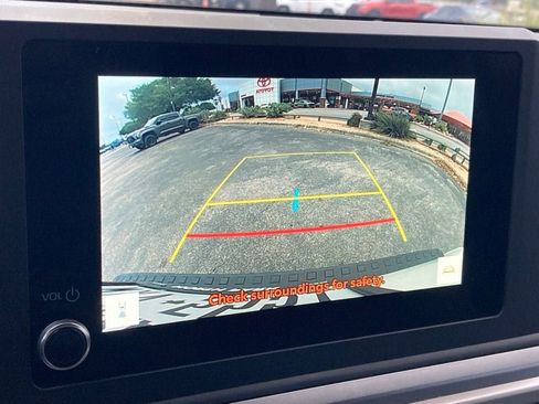 Used 2025 Toyota 4Runner SR5 image 22