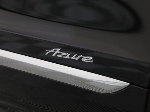 Certified 2023 Bentley Bentayga Extended Wheelbase image 16