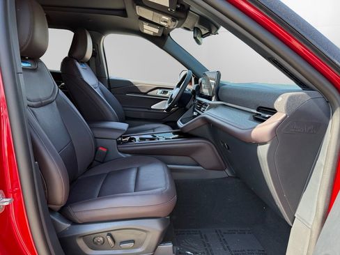 New 2026 Ford Explorer Platinum RWD image 14