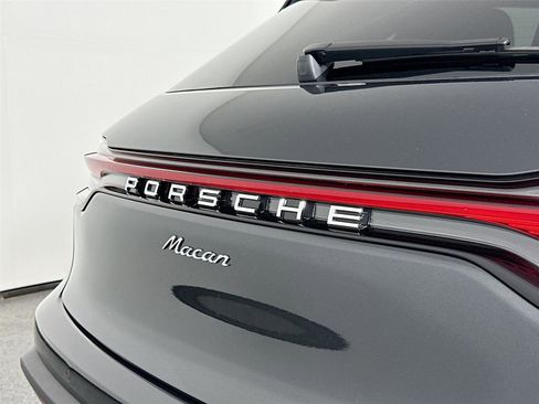 Used 2026 Porsche Macan Turbo AWD/4WD image 13