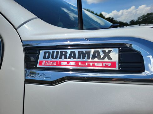 Used 2021 GMC Sierra 2500 Denali w/ Denali Ultimate Package AWD/4WD image 4