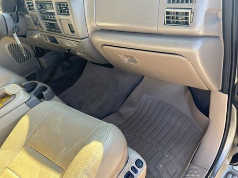 Used 2003 Ford Excursion Limited AWD/4WD image 33
