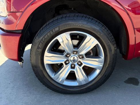 Used 2016 Ford F150 Platinum w/ Equipment Group 701A Luxury image 17