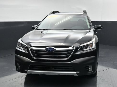 Used 2020 Subaru Outback Limited AWD/4WD image 3