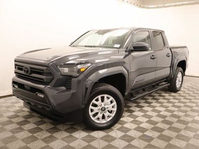 Used 2025 Toyota Tacoma SR5