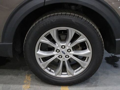 Used 2021 Ford Explorer Limited image 42